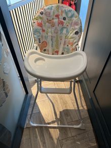 High chair great condition