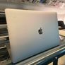 Apple MacBook Pro 15" 2017 A1707 Intel Core i7 16GB RAM 500GB SSD Radeon Pro (Battey Cycle:229) Image 9