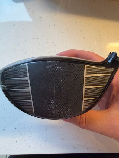 Titleist GT3 driver head