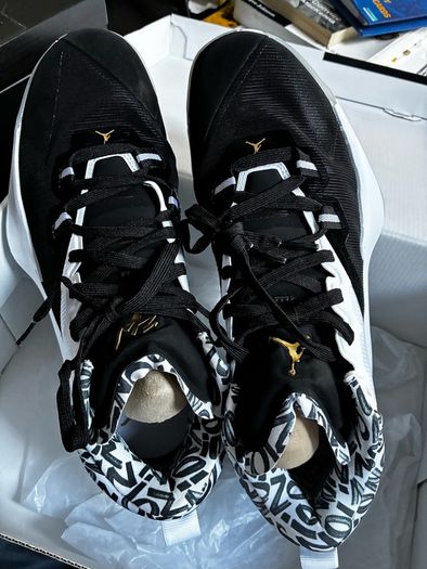Original Jordan Zion 1 Sneakers - Men's UK9