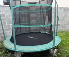 Trampoline