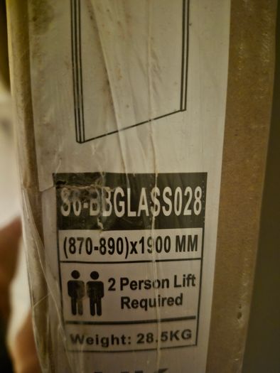 900mm shower screen