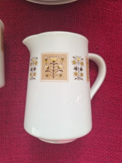 Vintage 4 Person Japanese Tea Set