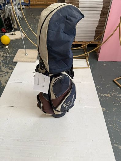 set golf clubs