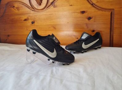 2010 nike premier II fg boots Size 6 eu 40 black leather in excellent condition