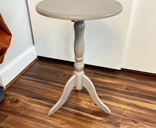 Lamp Table