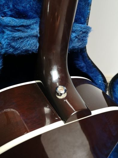 Gibson J-45