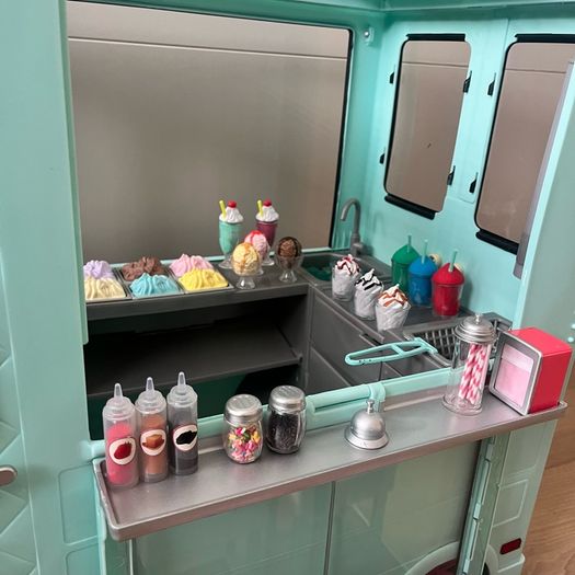 Our Generation Sweet Stop Ice Cream Truck