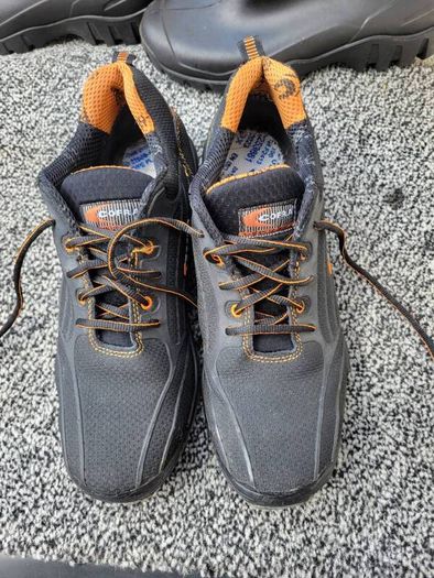cofra size 11 steel toe