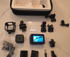 Go Pro Hero 10 Black + Free Go Pro Session 4