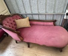 Vintage antique-style carved chaise longue