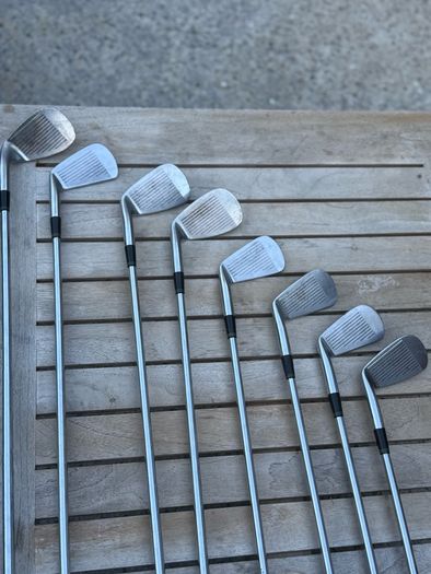 Mizuno TP11 blade Irons new grips