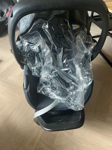maxi cosi car seat and isofix