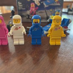 Lego Benny's Soace Squad 70841