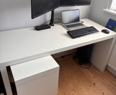 Office desk