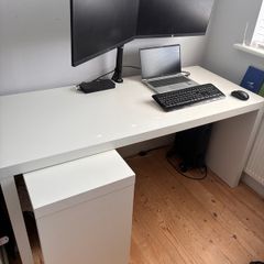 Office desk