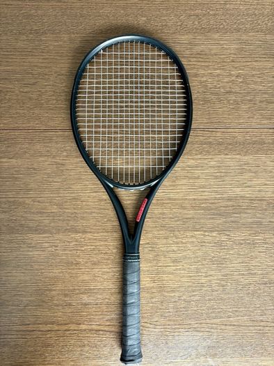 Srixon Dunlop SRV 3.0 Tour tennis racket. Prostock?