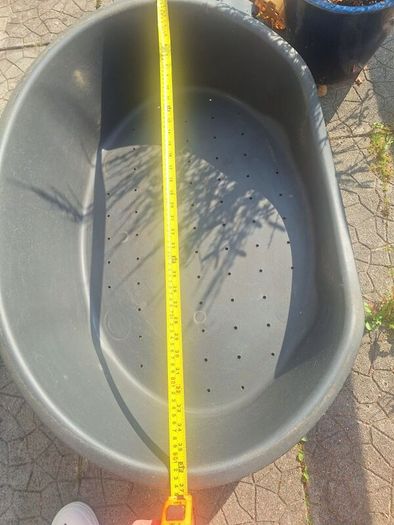 XL Plastic dog bed