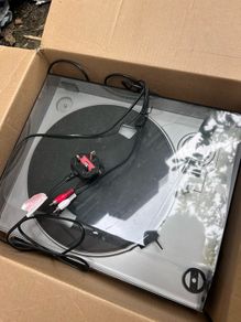Ion USB turntable like new