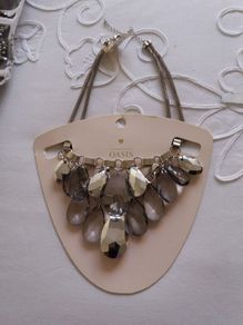 Stunning Oasis necklace