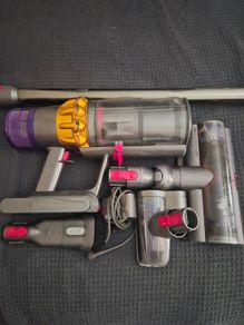 dyson V15 detect cordless