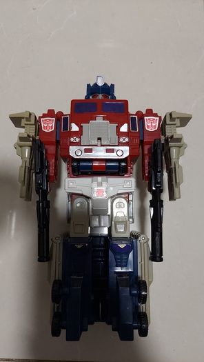 Transformer / toy / G1 OPTIMUS
