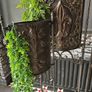 Fluer de lis verde planters Image 2