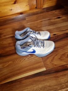 Womens Non Genuine Nike Runners