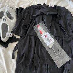 Kids Halloween costume 7-9yrs