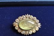 Vintage Mother Brooch