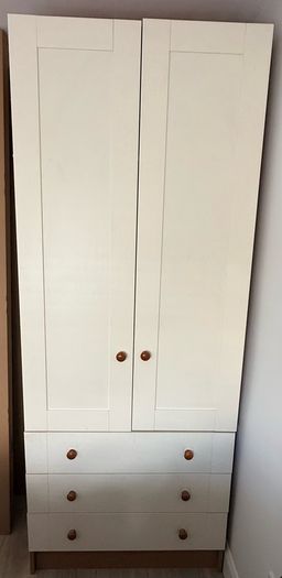 Free Wardrobe