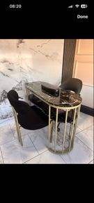 Nail Station to rent in Salon