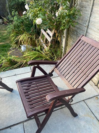 Teak garden table & chairs
