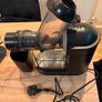 Philips Viva Collection Masticating Juicer Image 3