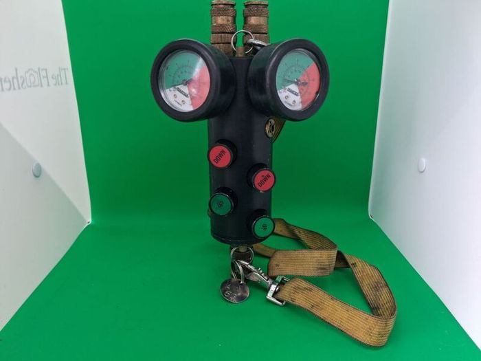 Postage - 8 x Paratech Air Lifting Bag Deadman MAXIFORCE