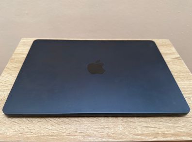 MacBook Air M2 13.6inch, Midnight, Excellent Condition
