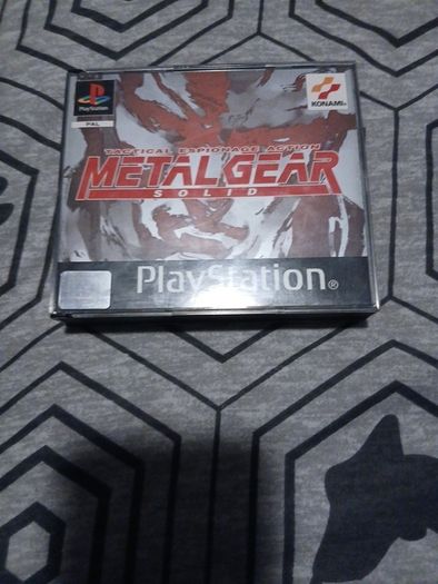metal gear solid tactical espionage action with manuals