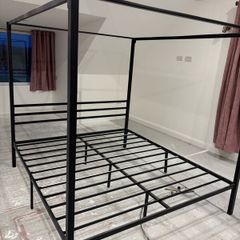 Super king 4 post bed