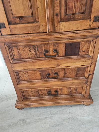 mexican pine bar