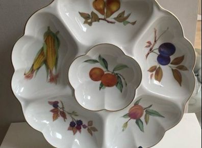 Fabulous Royal Worcester large platter Evesham Gold