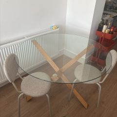 Round glass dining table
