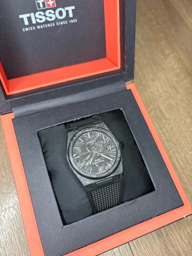 Tissot PRX Powermatic 80 Carbon