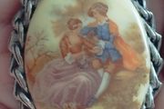 Vintage Fragonard Oval Porcelain Brooch.