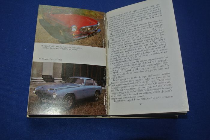 The Observer's Book Of Classic Cars After 1945 - By Mark White