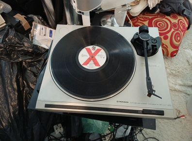 Pioneer Turntable