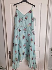 Oasis dress size 14 brand new