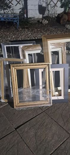 11 New Picture Frames