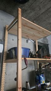 shelving unit