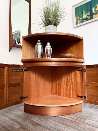 Vintage Retro Mid Century Teak Drinks Cabinet