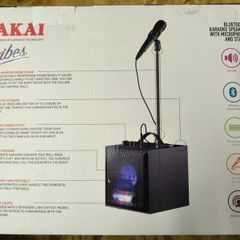 Karoke Bluetooth speaker